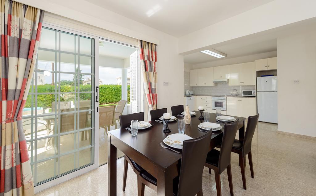 Merab Center Villas 圣纳帕 外观 照片
